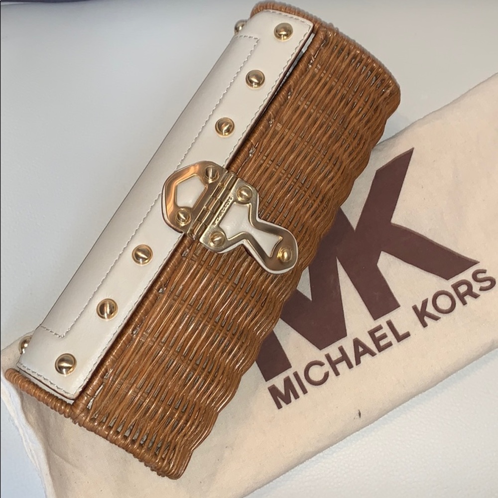 ‼️FINAL SALE✅ Michael Kors Santorini wicker clutch